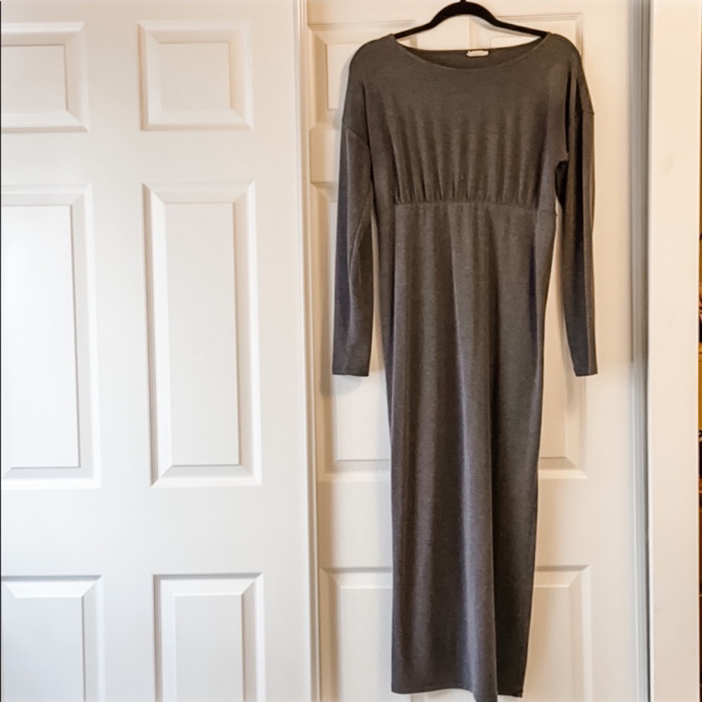 Mimi Maternity size S sweater dress